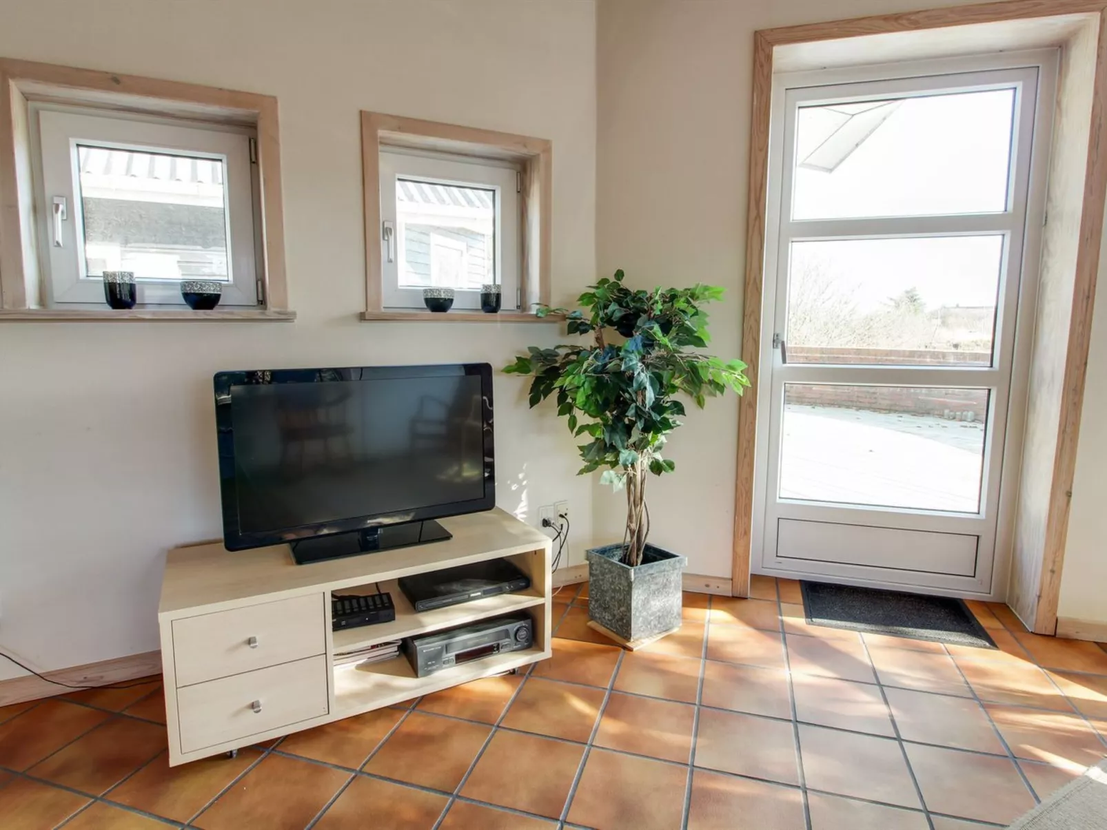 "Brigida" - 500m from the sea-Inside