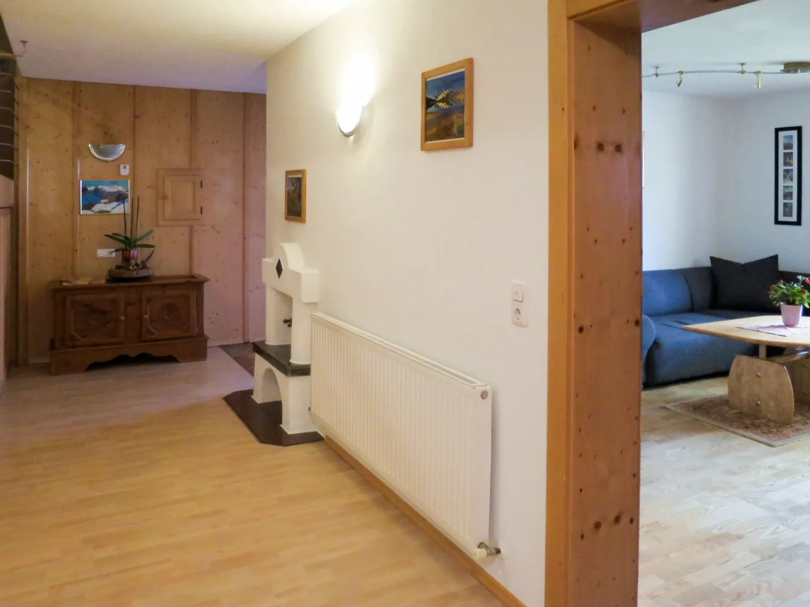 Marianne (FGZ163)-Inside