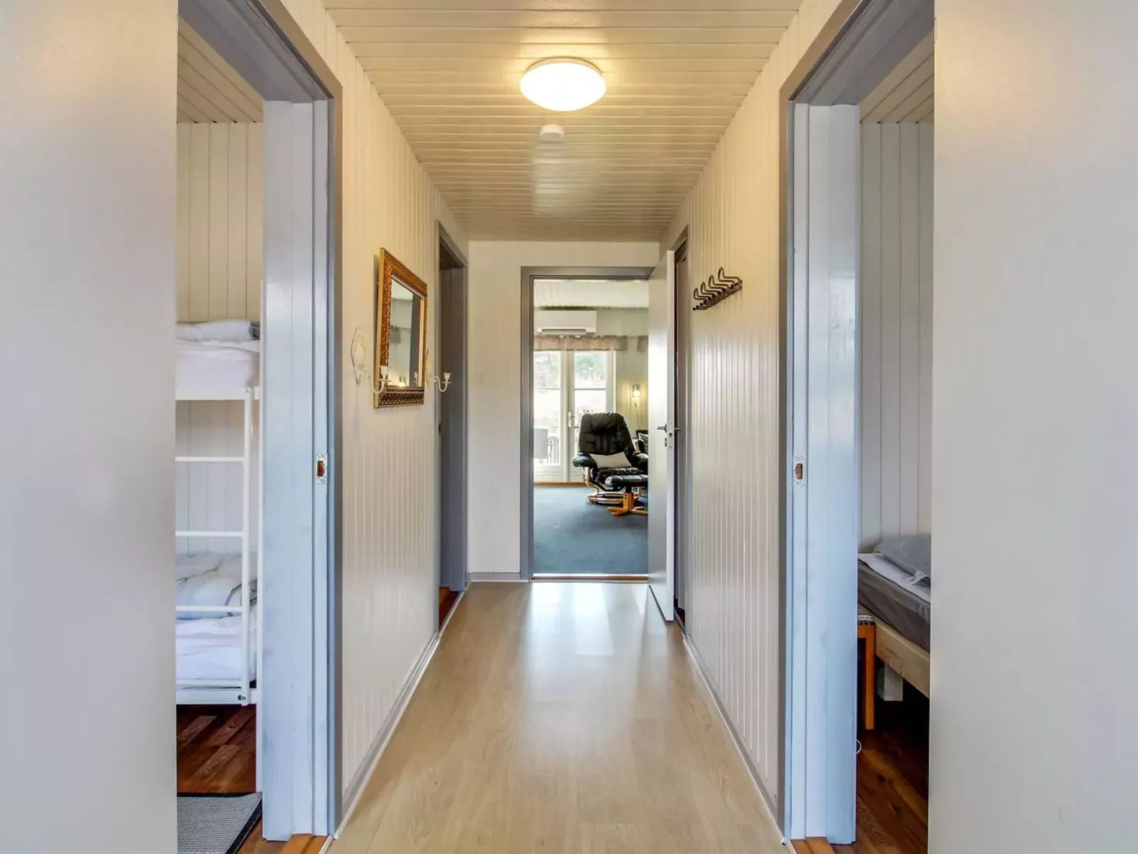 "Alfkil" - 2.3km from the sea-Inside