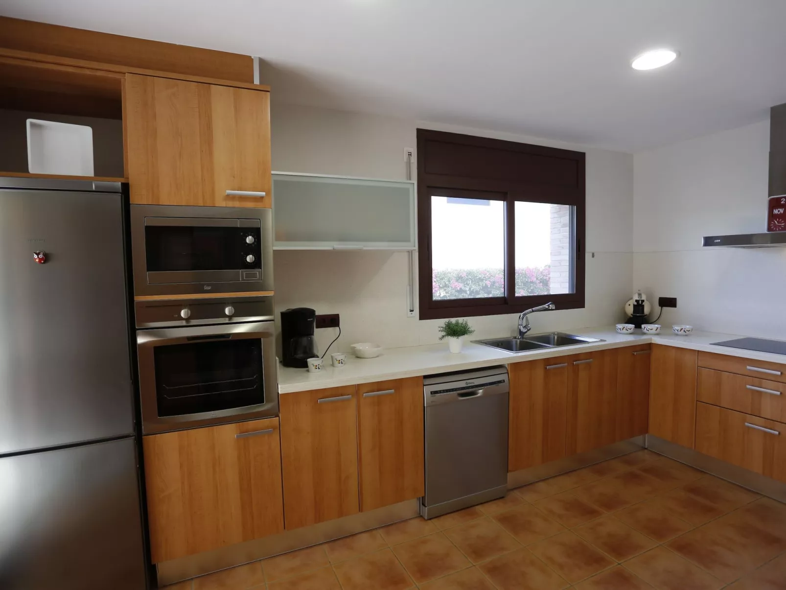 Perales-Inside