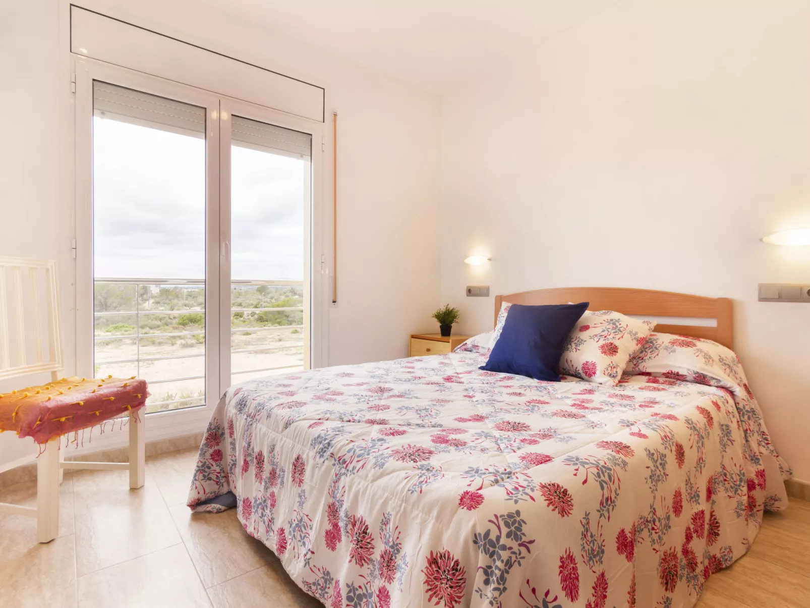 Cap Roig-Inside