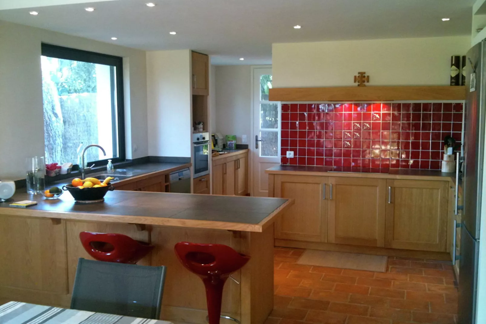Villa Fleur Rouge-Kitchen