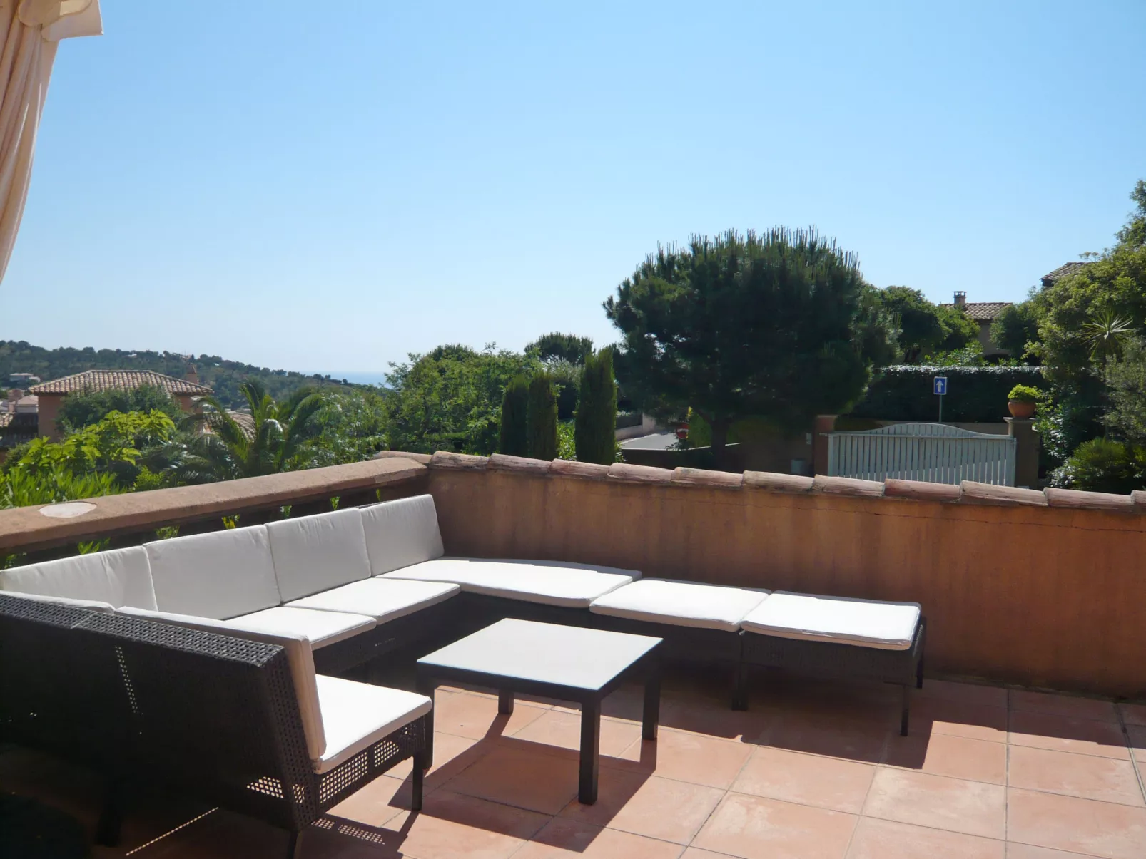  La Bastide Rose-Outside
