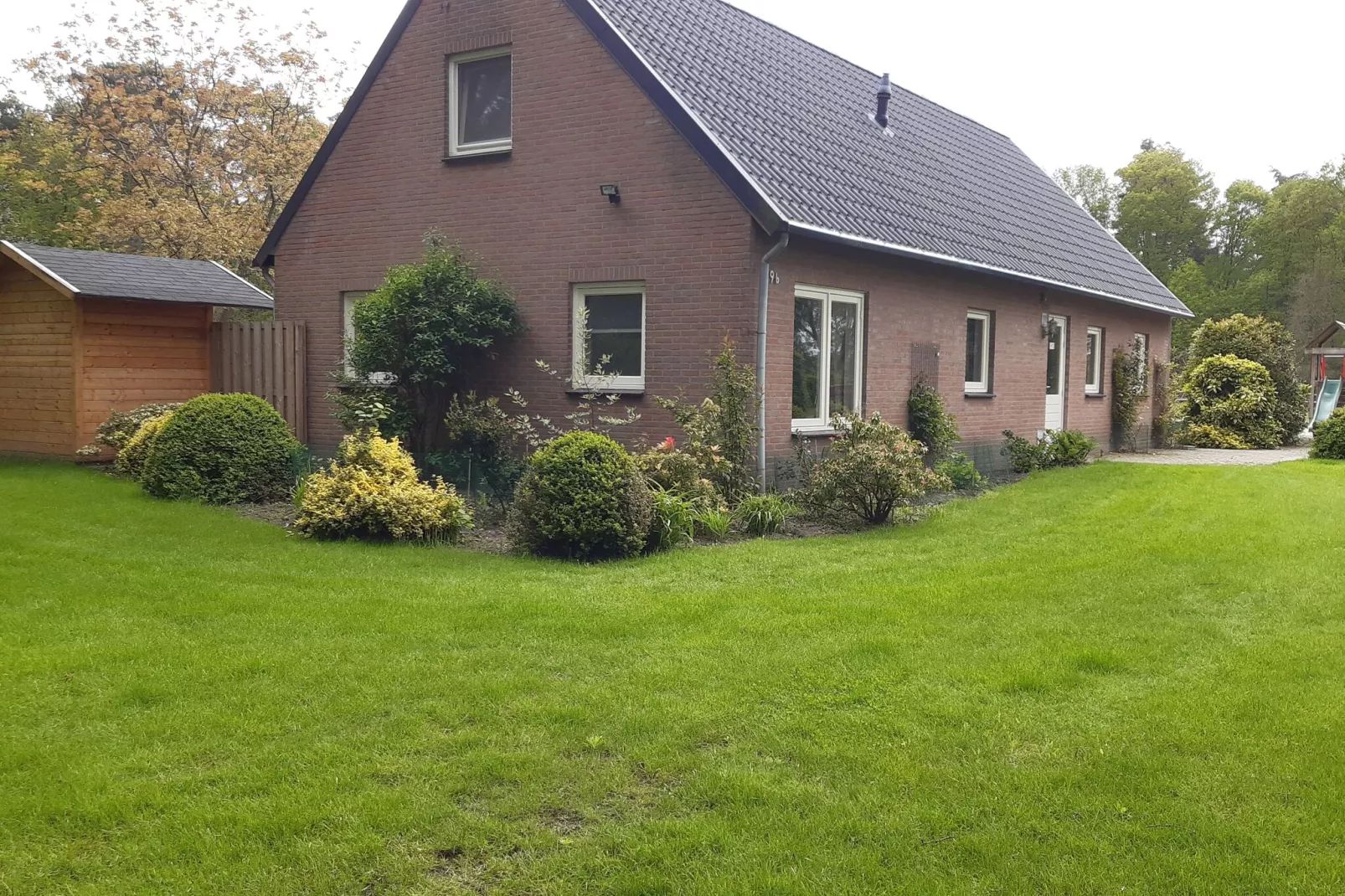 De Lansert-Exterior summer
