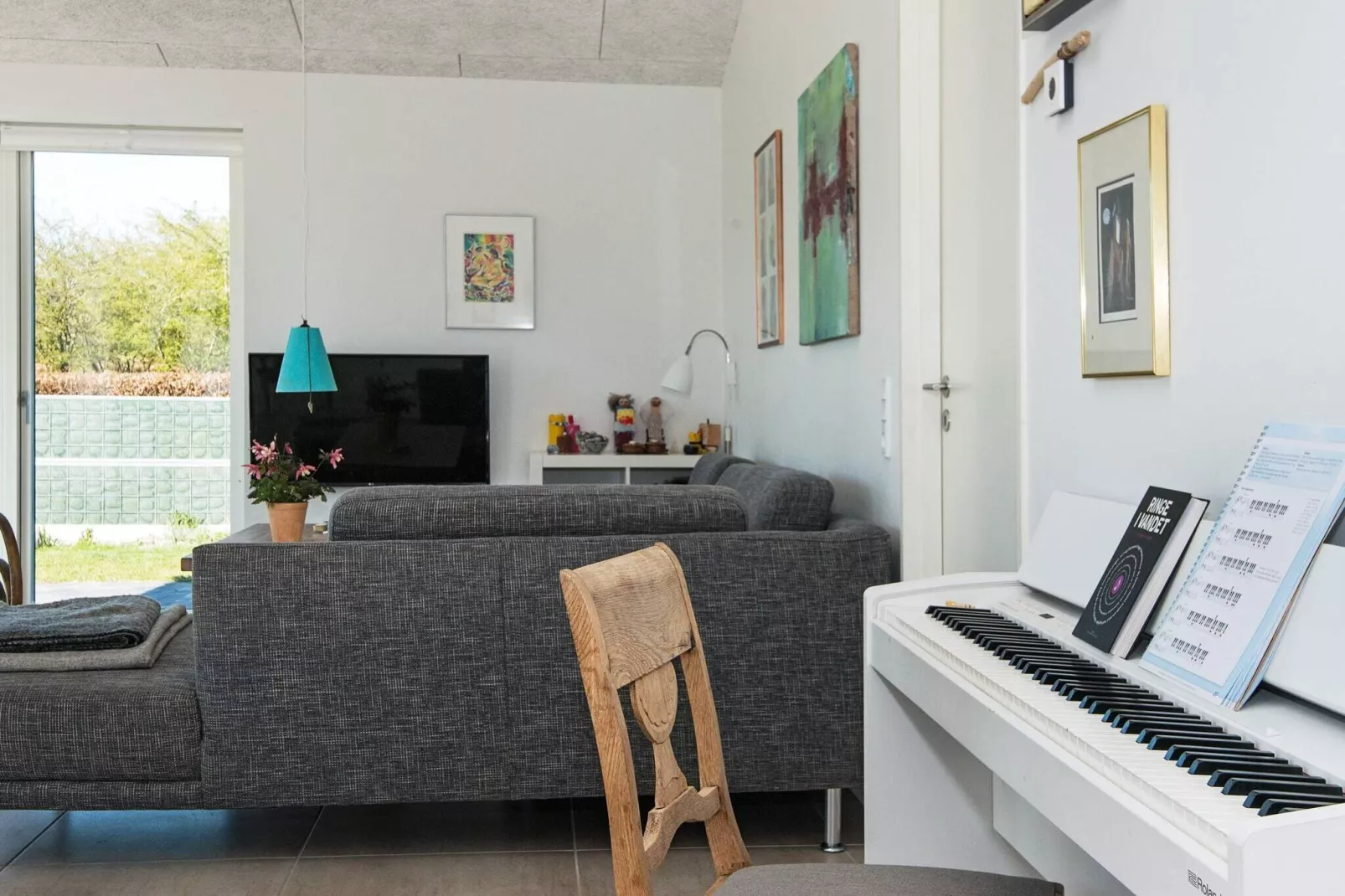 Scenic Retreat in Saksild-By Traum-Indoor