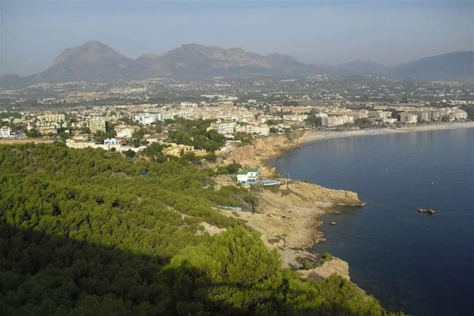 Villa Jazmin-Areas summer 1km