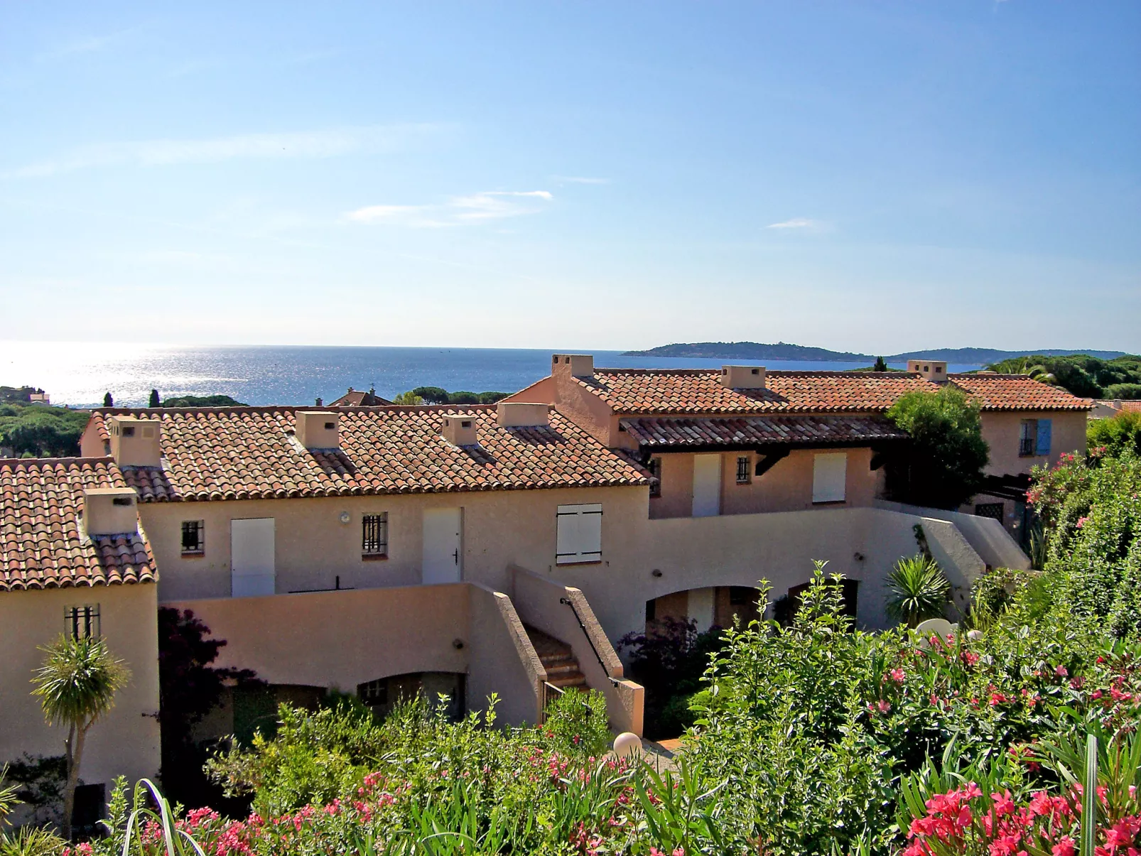 Le Domaine de la Croisette-Outside