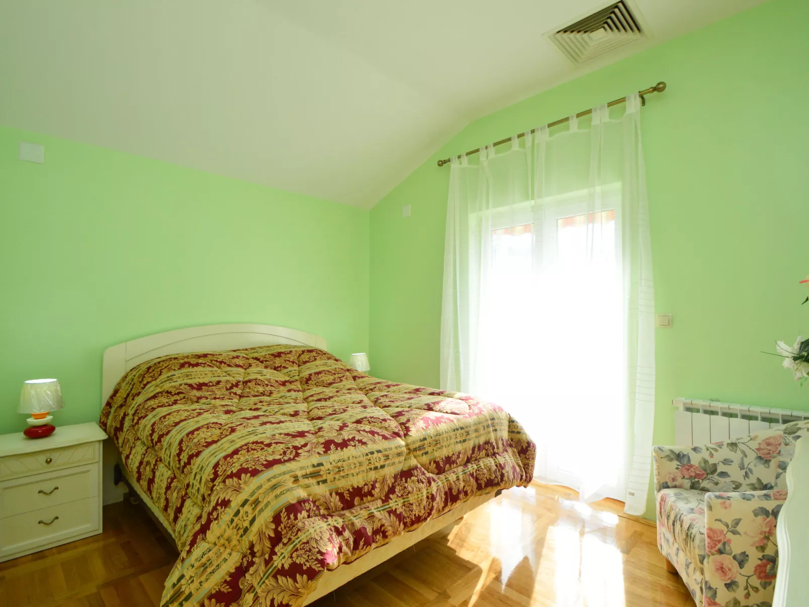 Villa Kursar-Inside