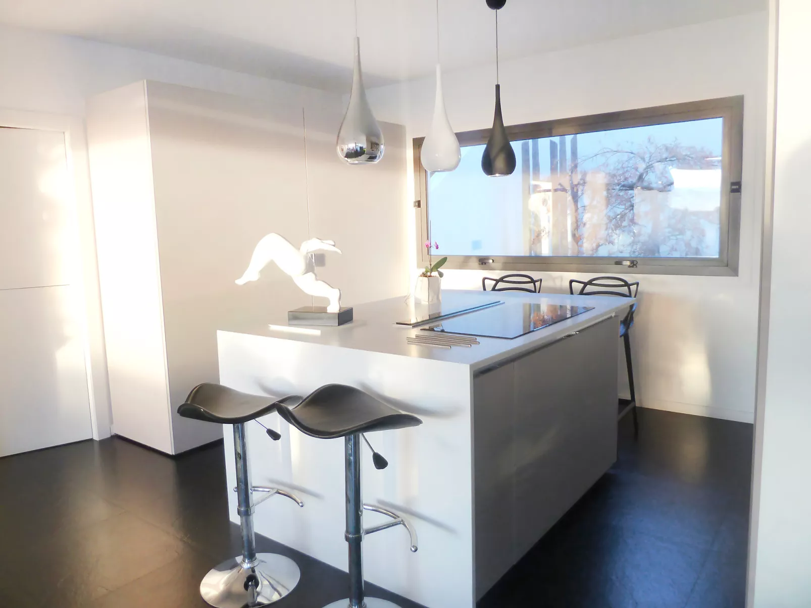 Les Oliviers-Drinnen