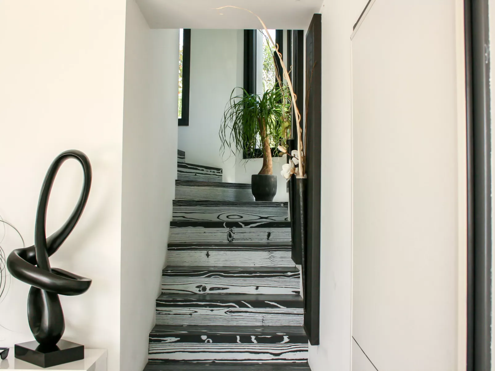 Les Oliviers-Drinnen