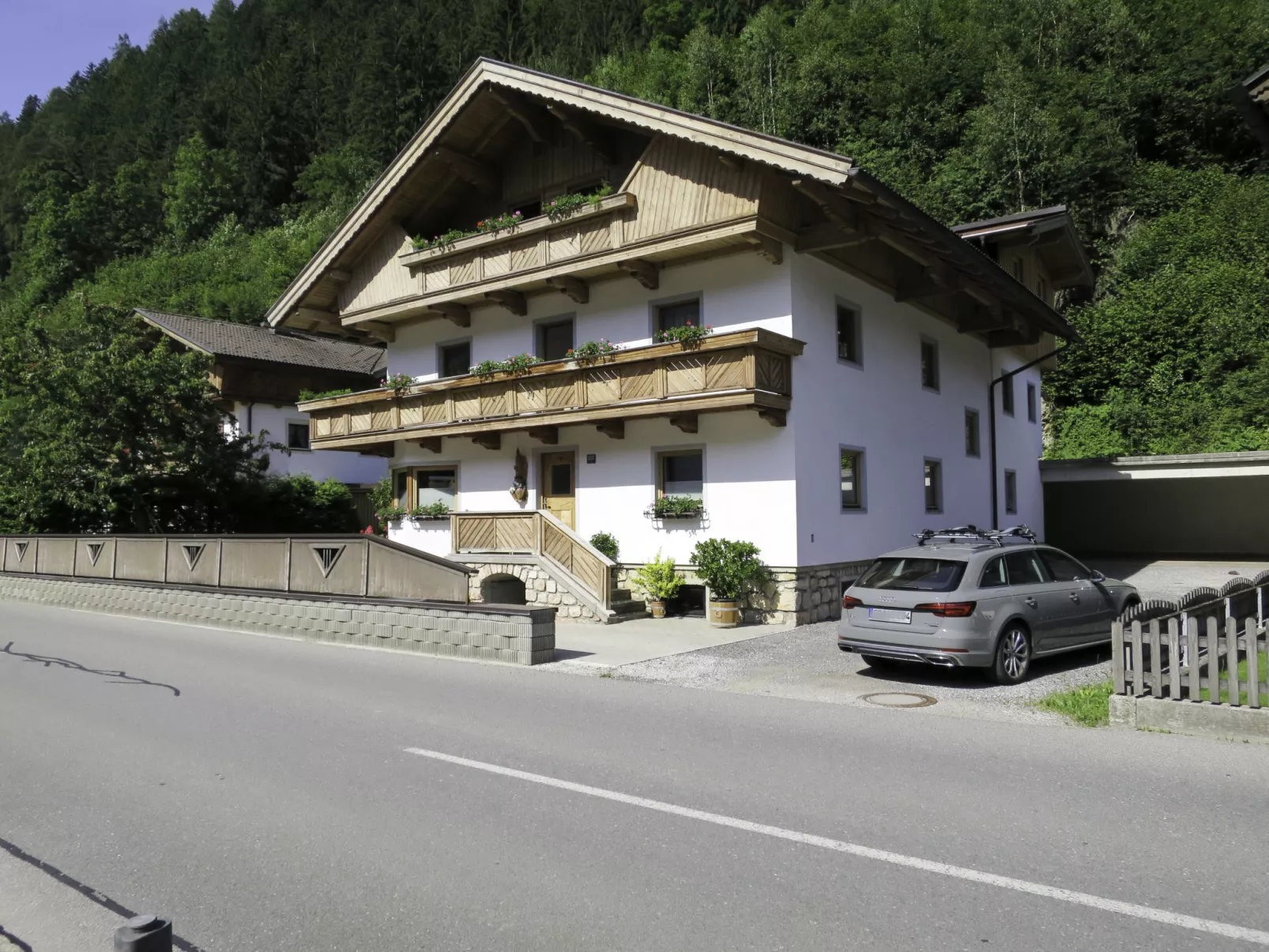 Eberharter-Outside