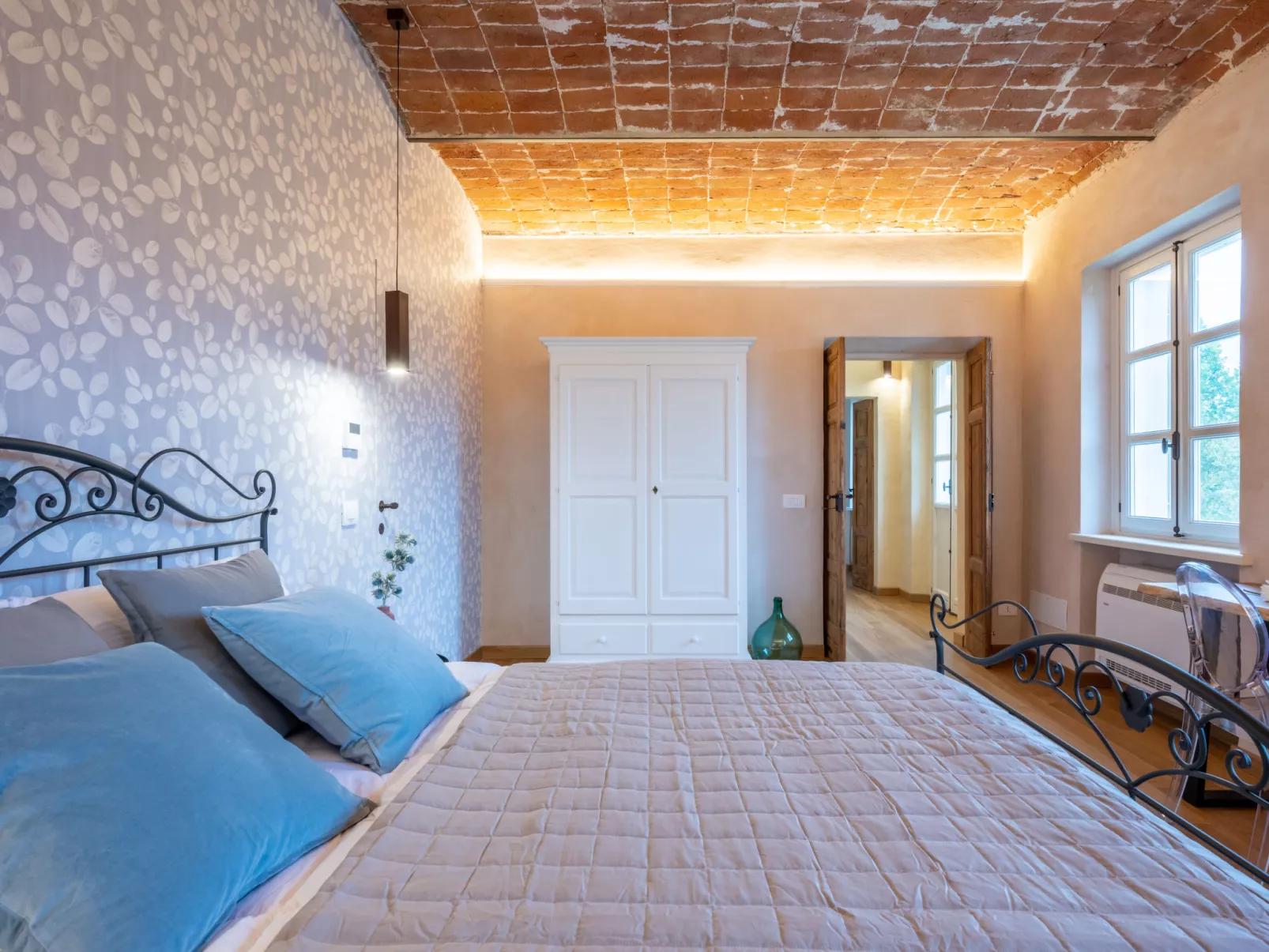 Tenuta Margherita-Inside