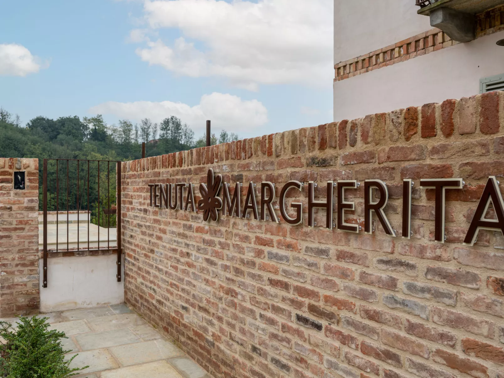 Tenuta Margherita-Inside
