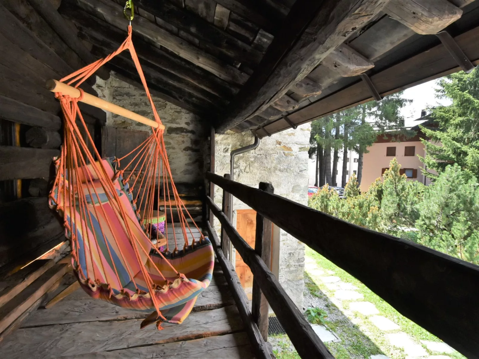Baita Barin-Outside
