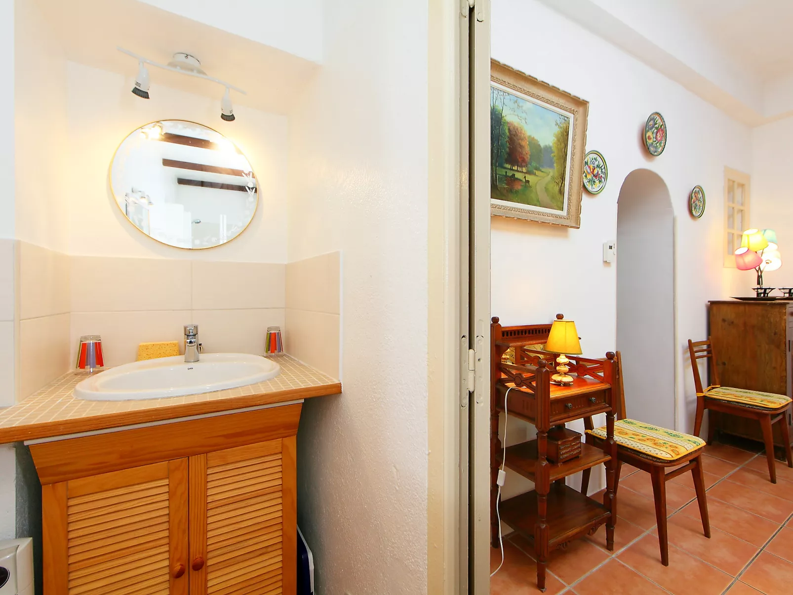 Rue de la Pompe-Inside
