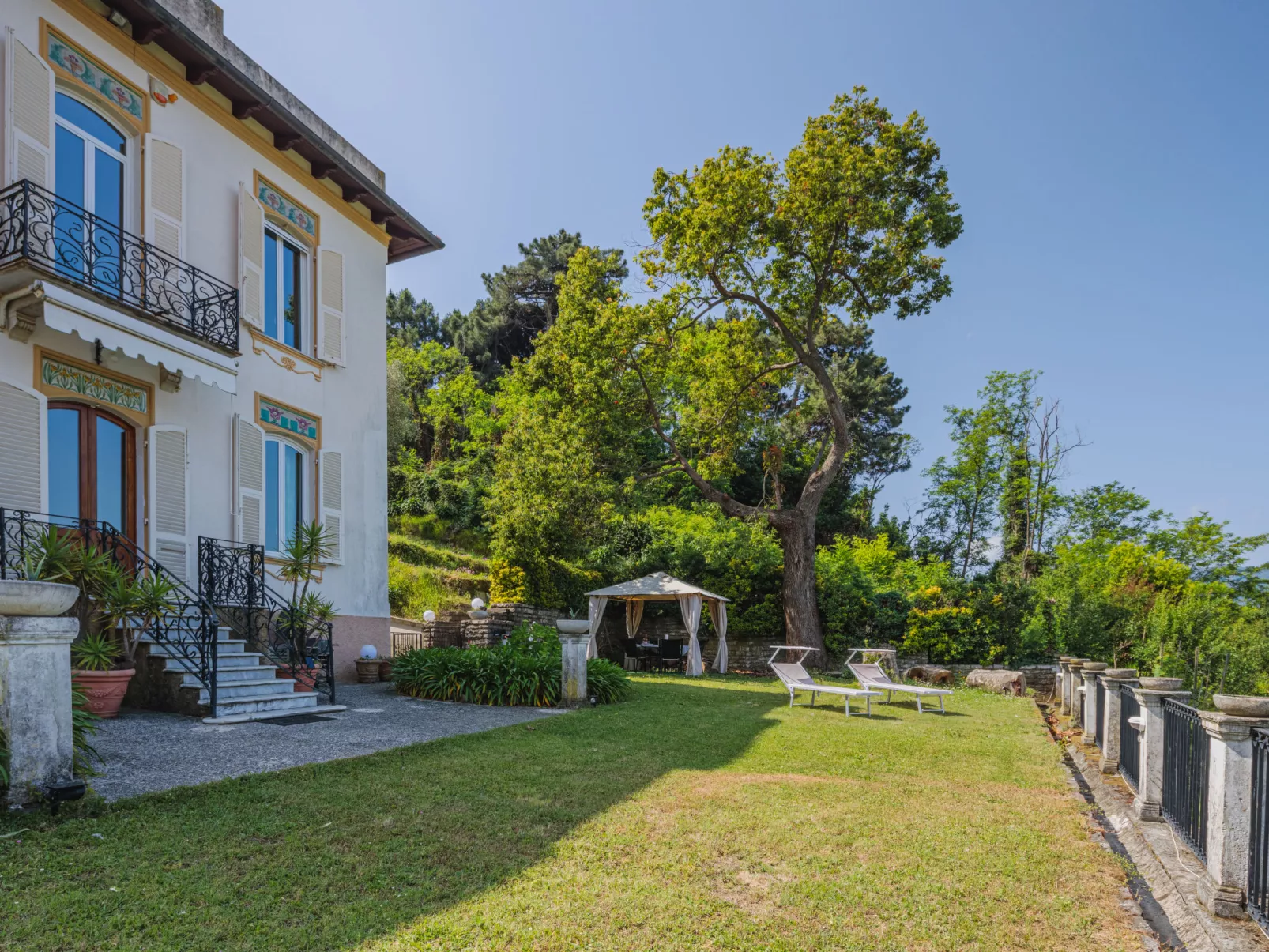 Villa Diana-Dehors