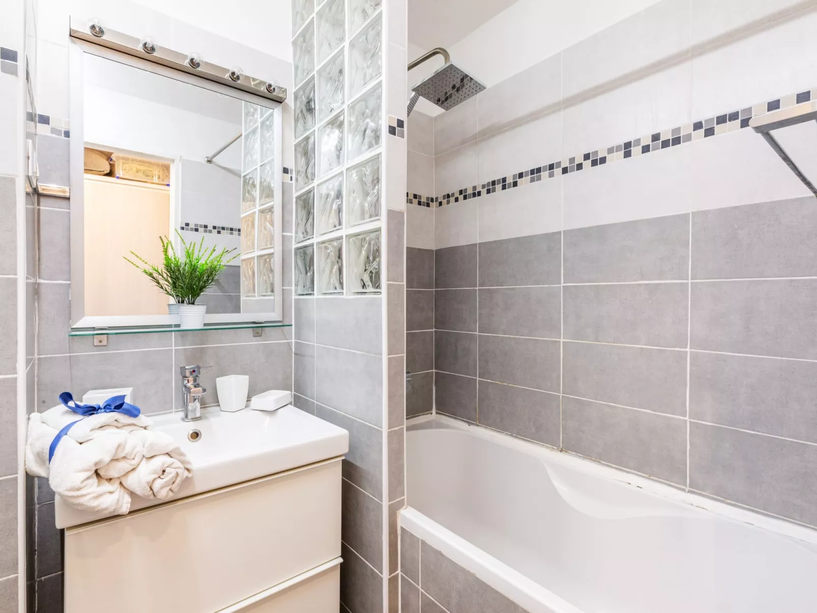 Le Belvédère (R1 110)-Dedans