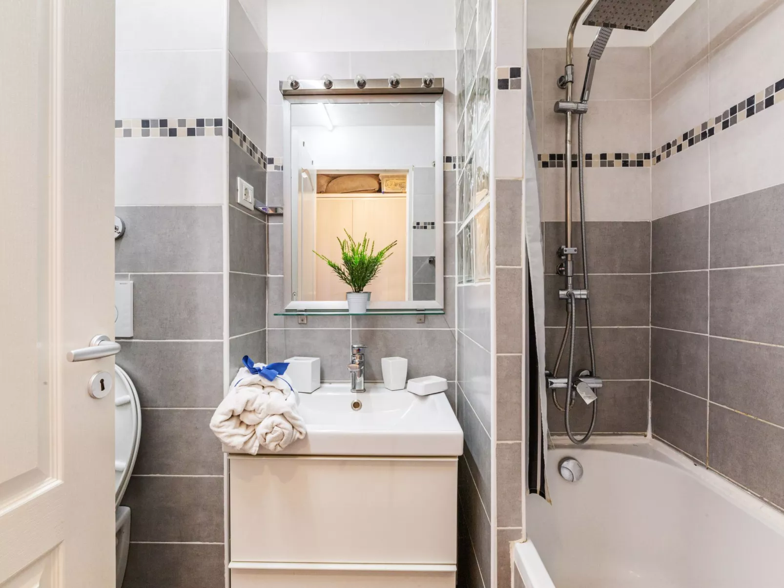 Le Belvédère (R1 110)-Dedans