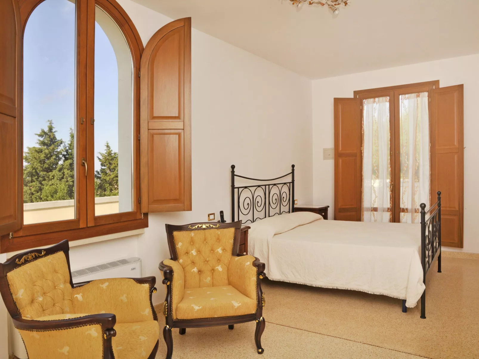 Tenuta Nucci-Inside