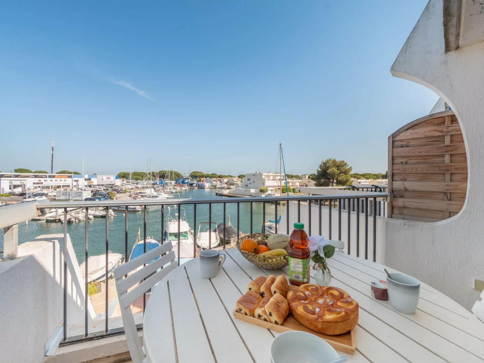 Port Nautile-Dehors