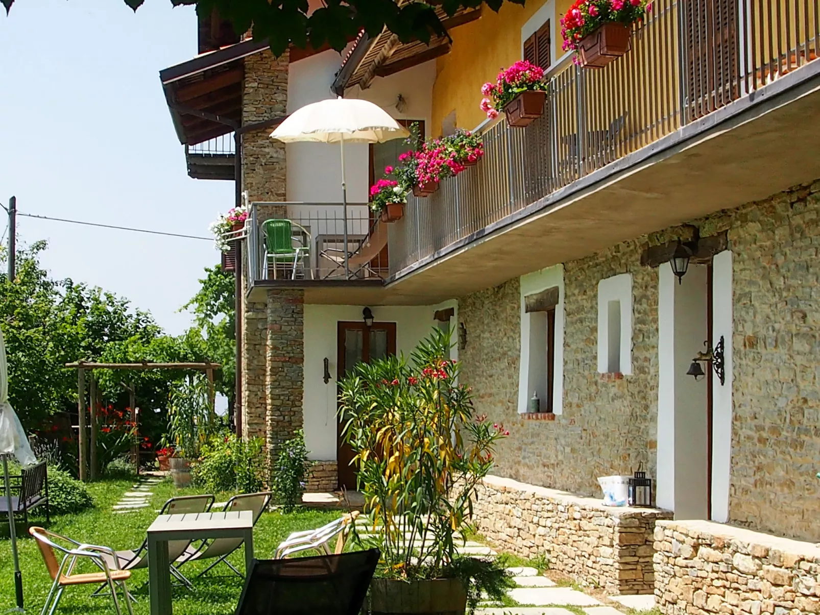 Casa Vacanza Cascina Lovera-Outside