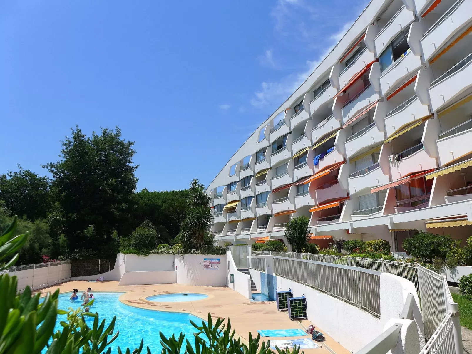 Du Parc I-Outside
