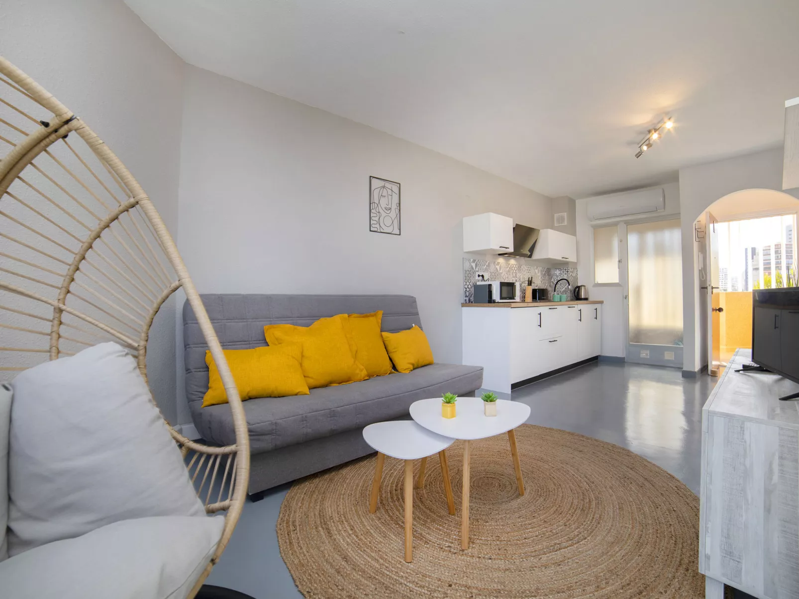 Casa Roucelle-Inside