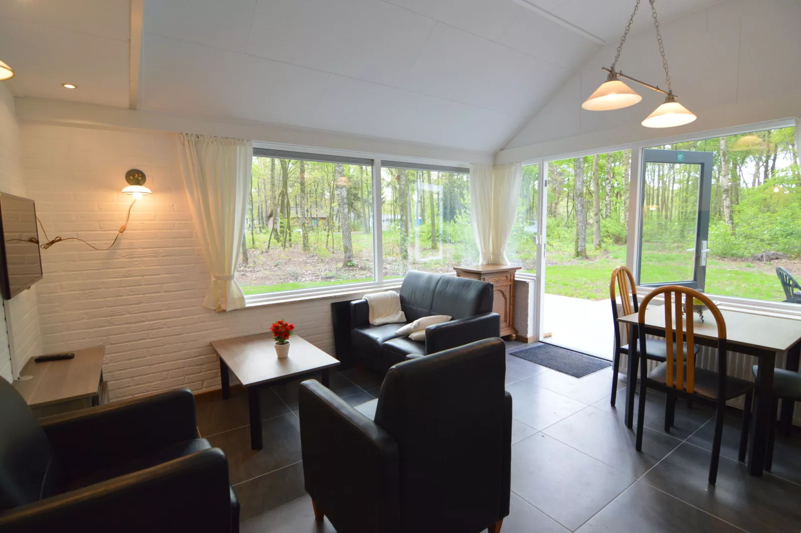 Vosseven 17 Wezel-Living room