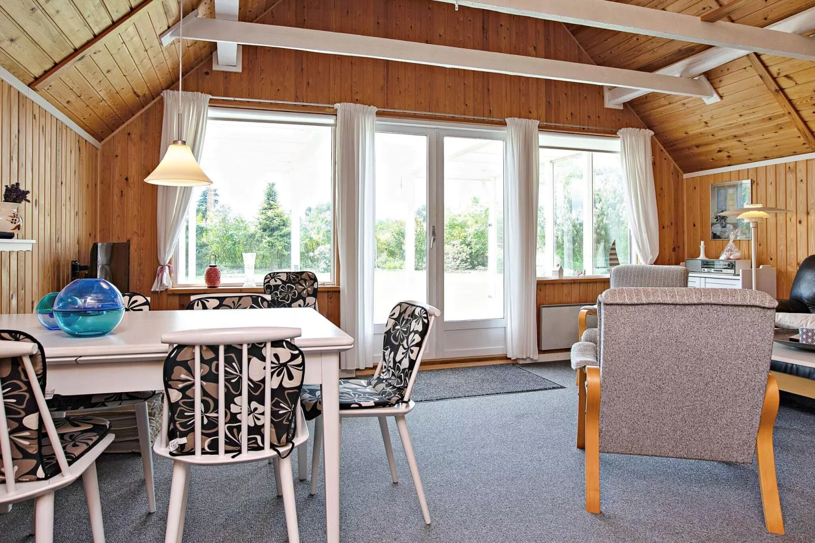 Serenite en bord de mer a Hummingen-By Traum-Intérieur
