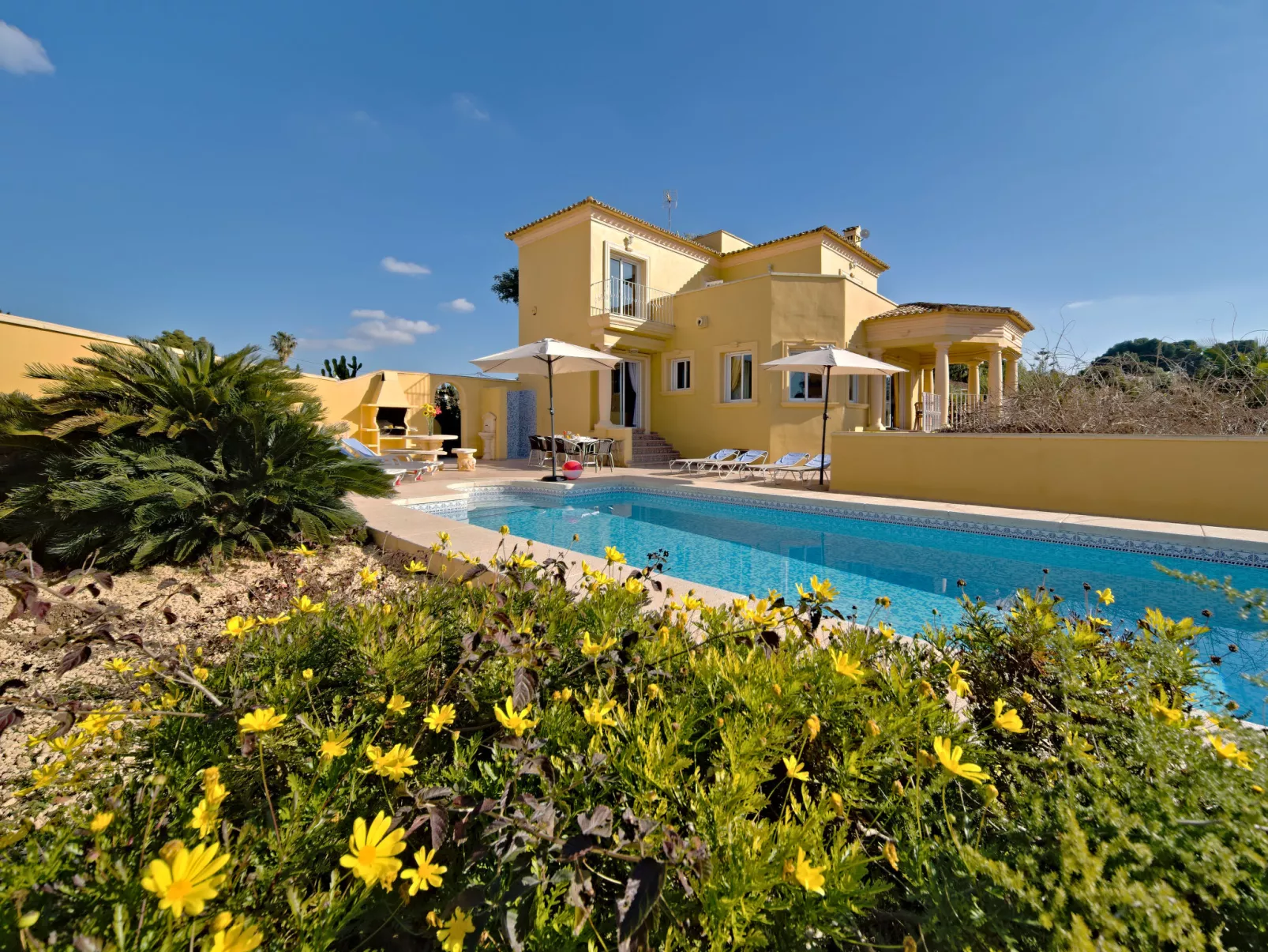 Villa Acuario-Outside