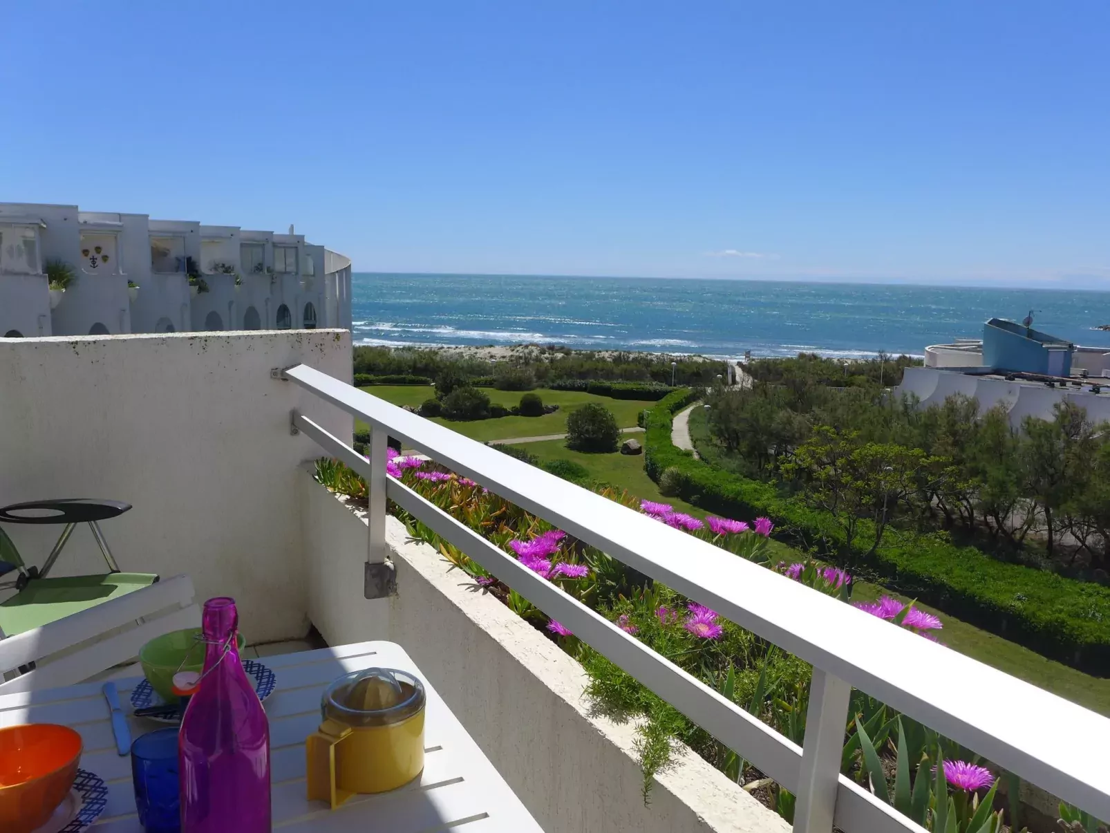 Les Terrasses de la Mer-Outside