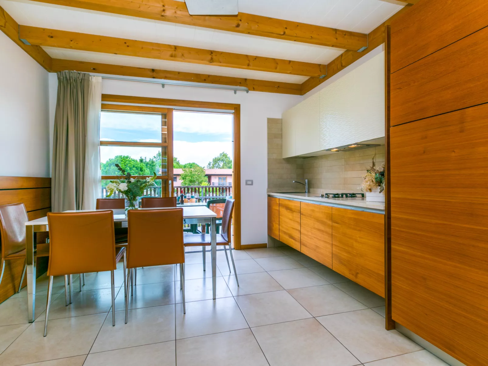 Green Village Eco Resort-Inside