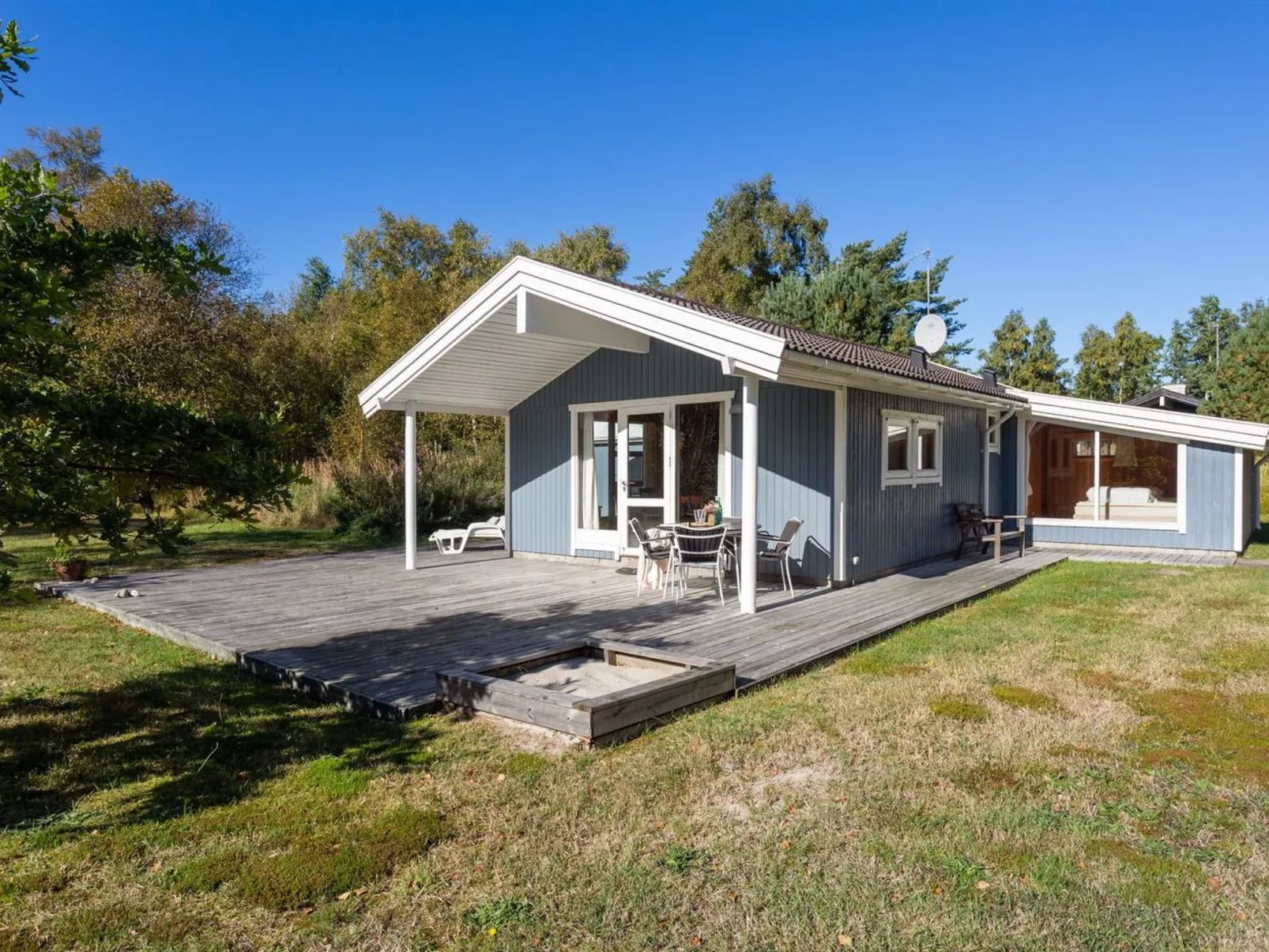 "Valda" - 800m from the sea-Draußen