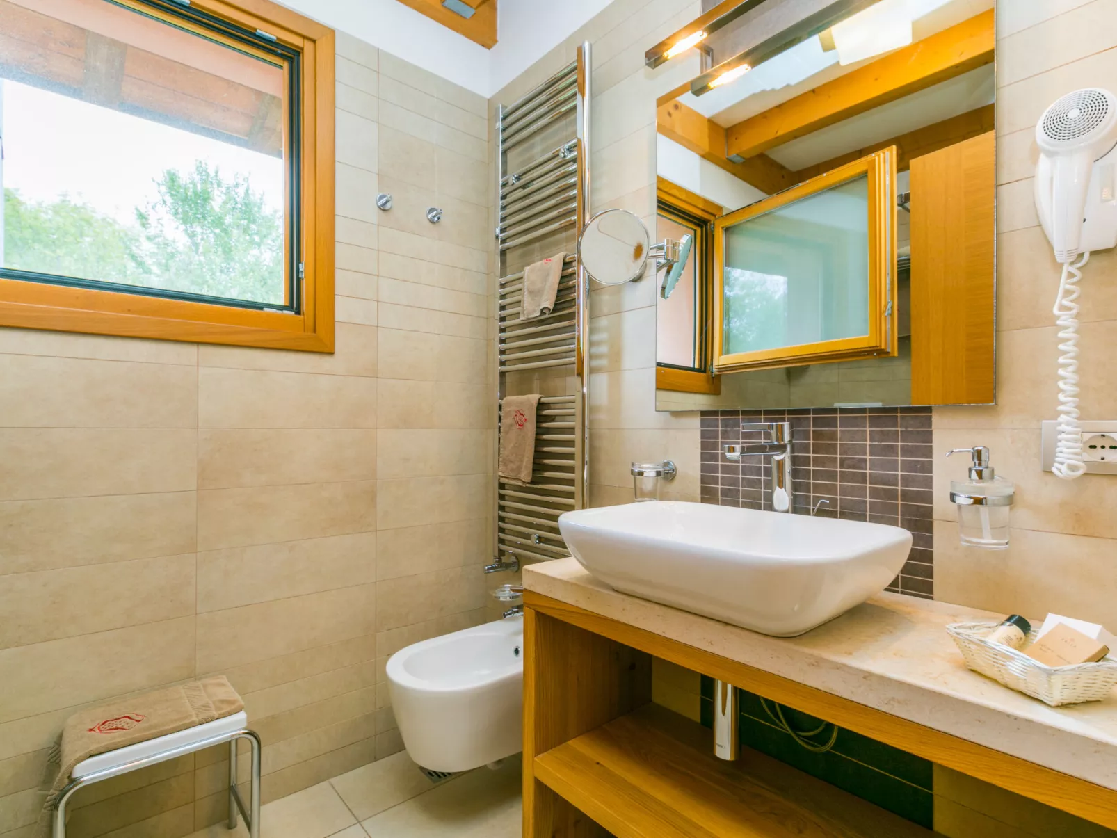 Green Village Eco Resort-Inside