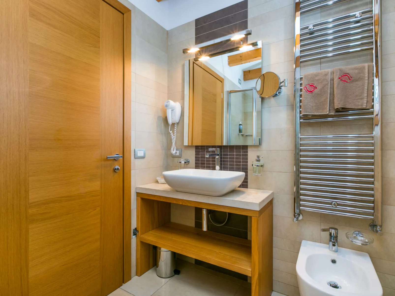 Green Village Eco Resort-Inside