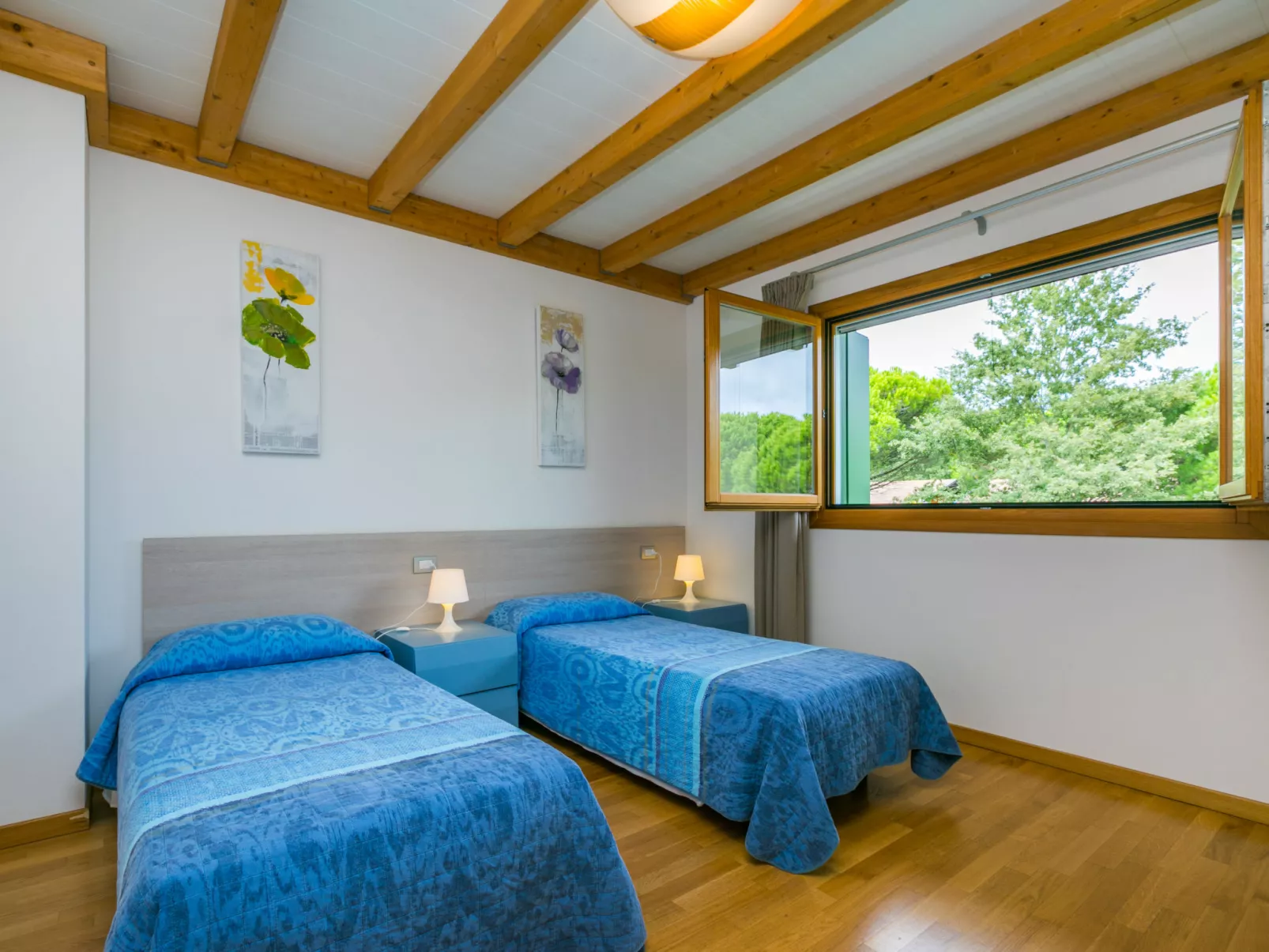 Green Village Eco Resort-Dedans