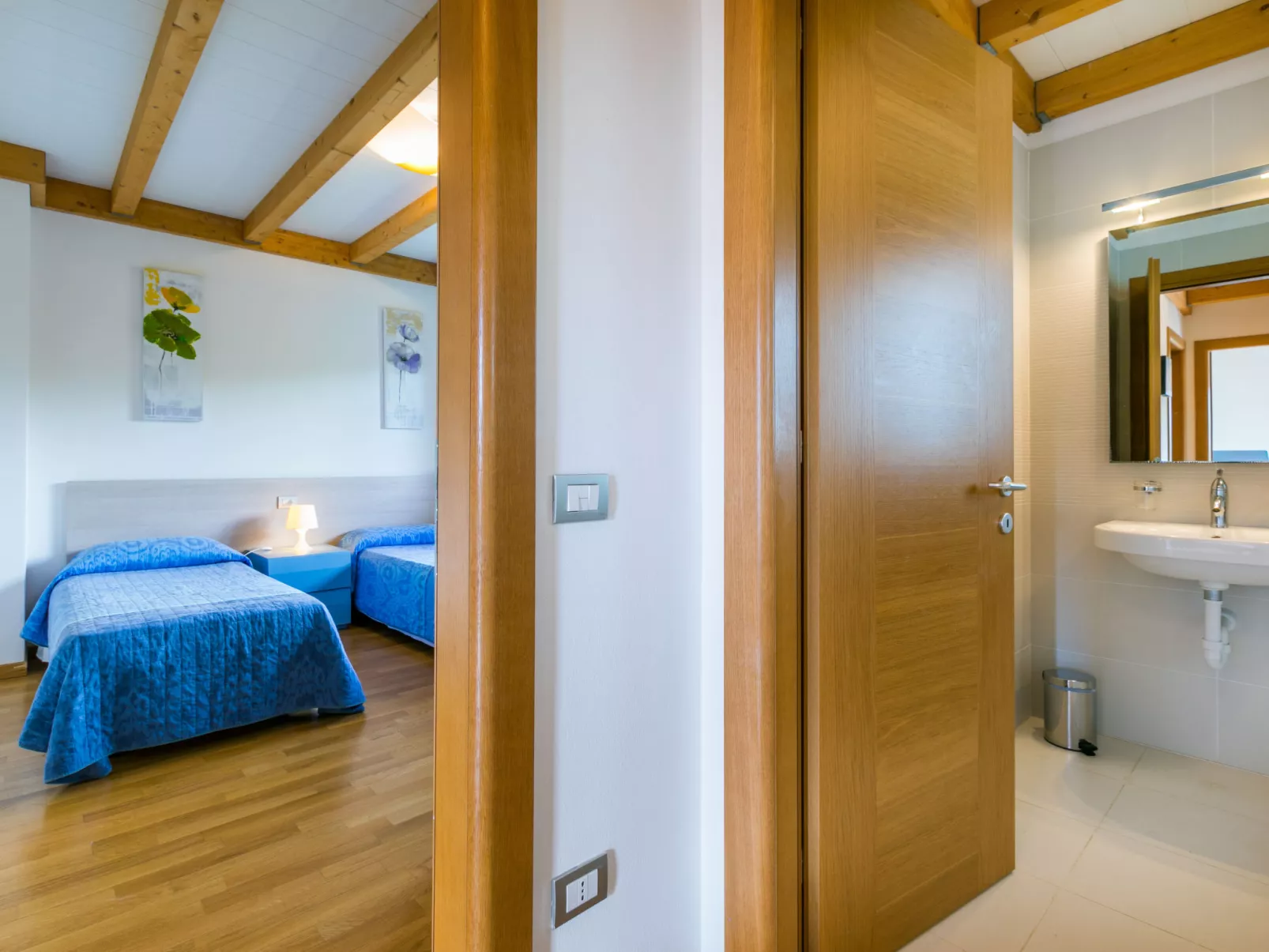 Green Village Eco Resort-Dedans