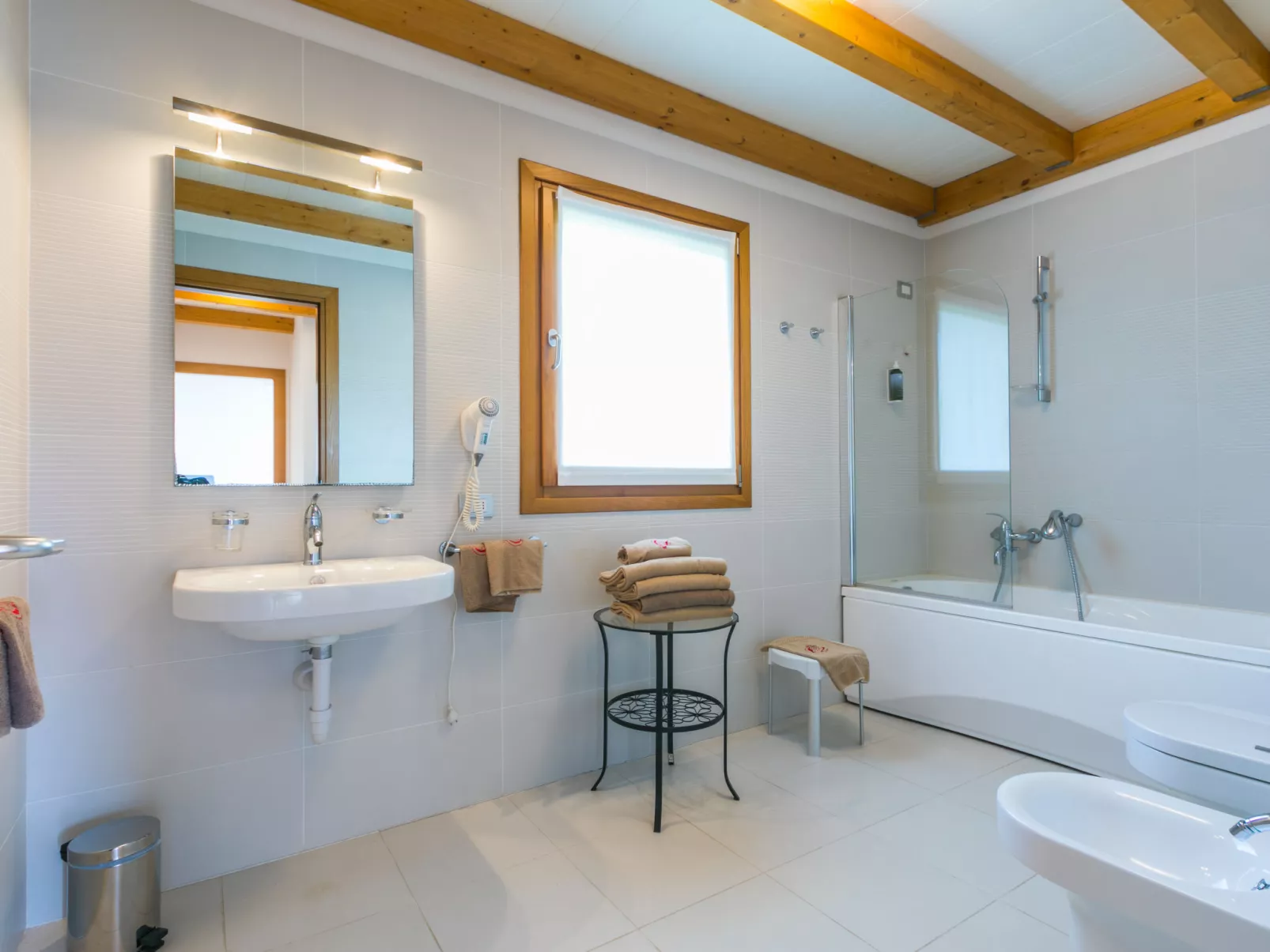 Green Village Eco Resort-Dedans