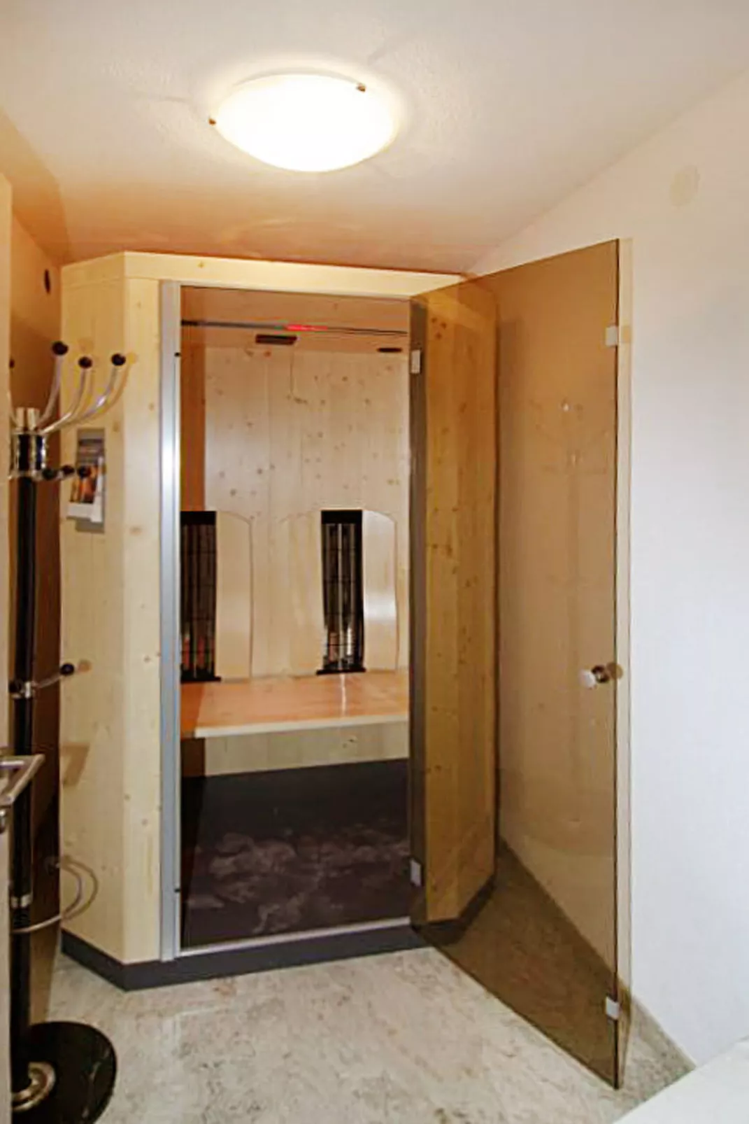 Schiestl-Inside