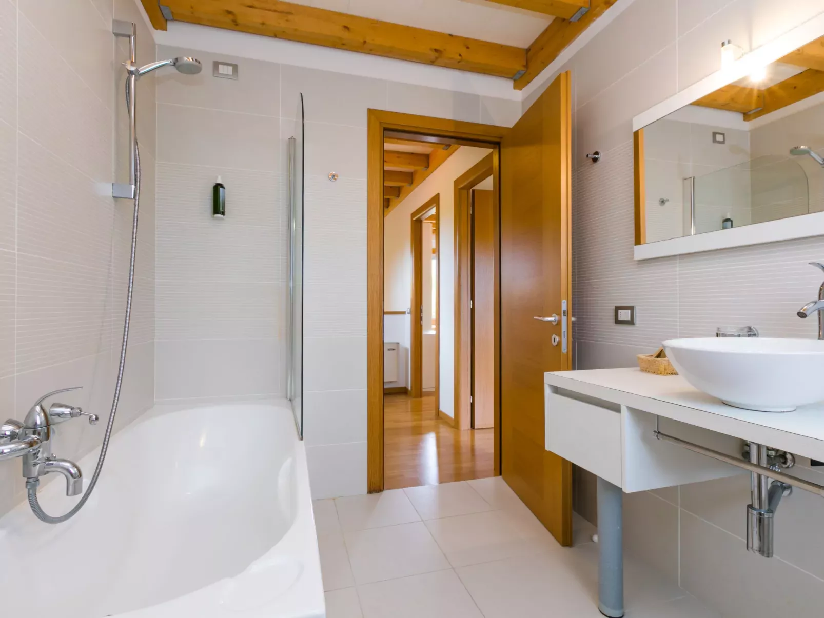Green Village Eco Resort-Dedans