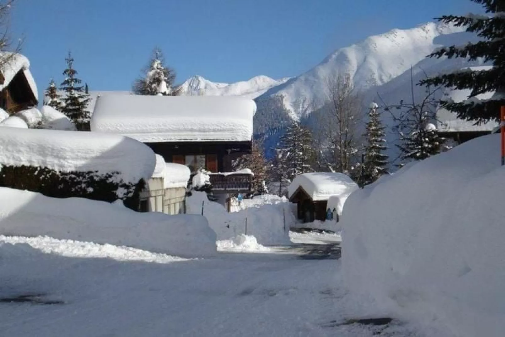 Bel Air-Exterior winter