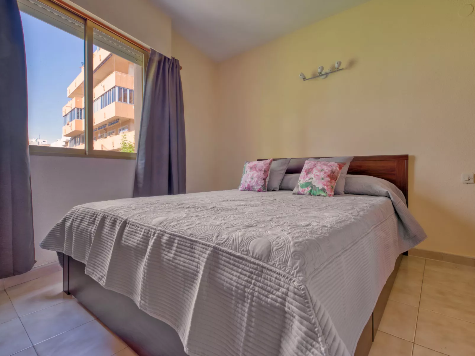 Calpe Pueblo-Inside
