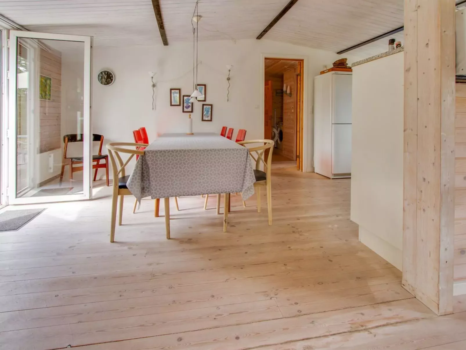 "Svend" - 1.5km from the sea-Inside