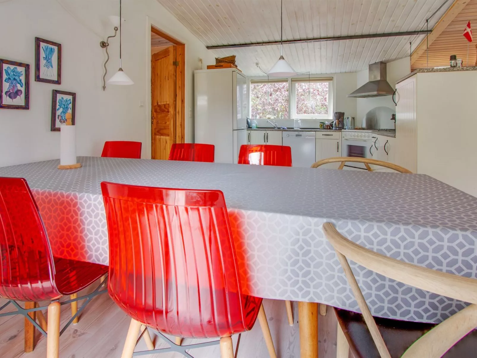 "Svend" - 1.5km from the sea-Inside