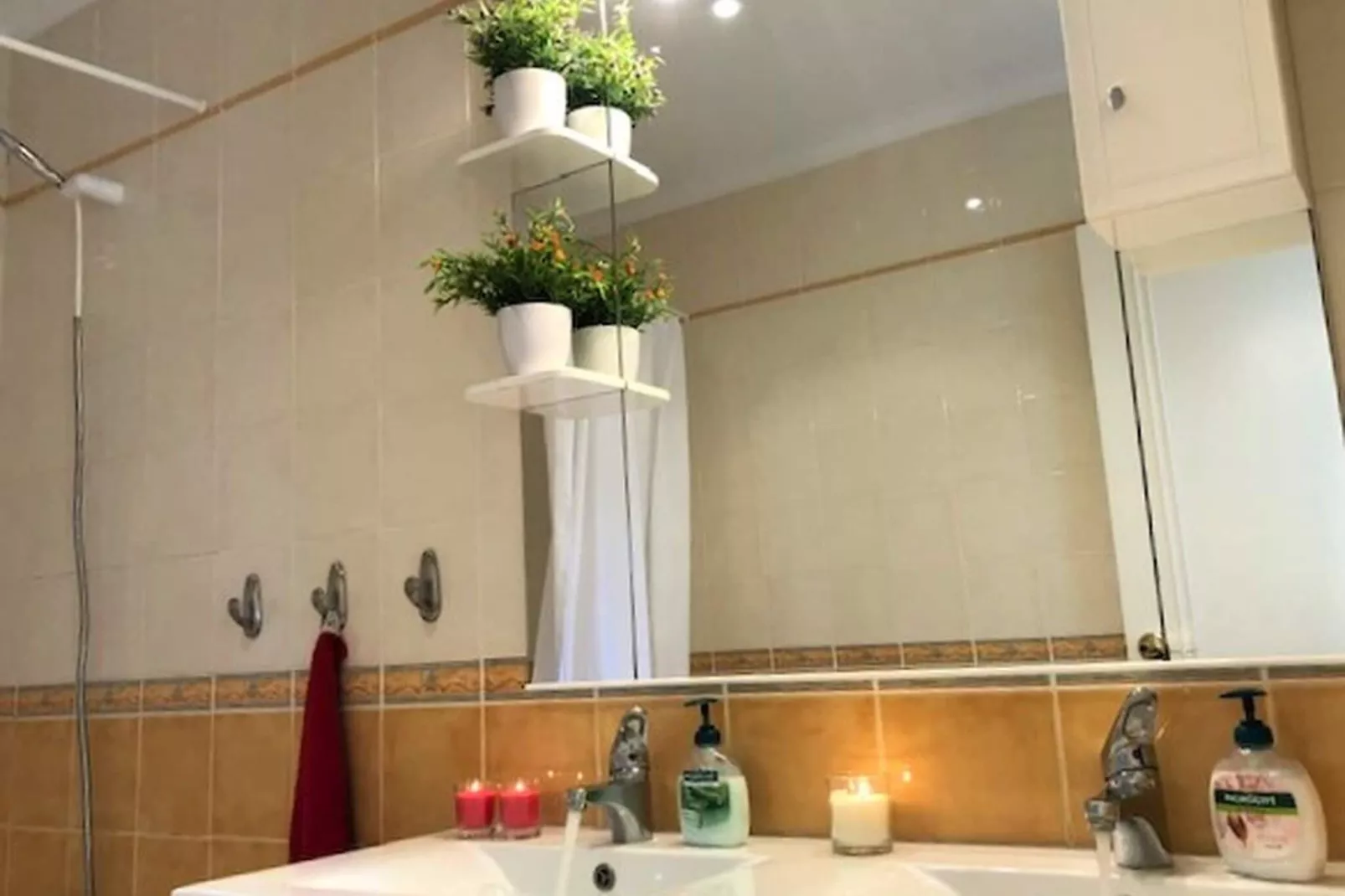 Villa Bouganvilla-Badezimmer