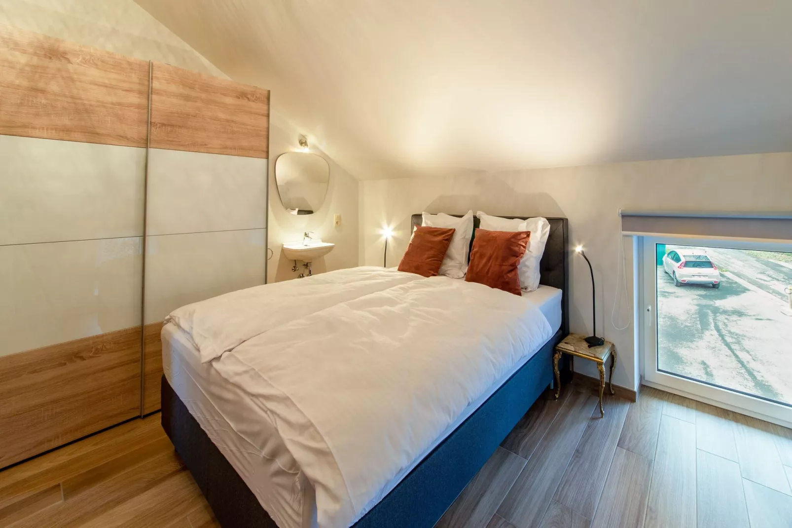 Superbe maison de vacances pour 15 adultes située à Champagne Le chêne et l'eau-Bedroom