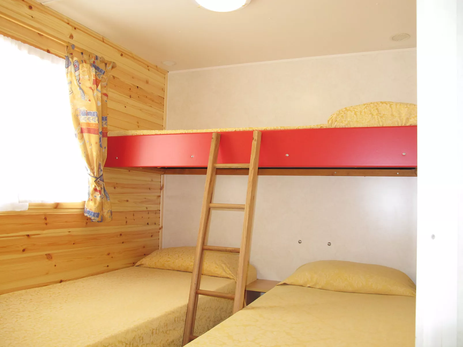 Mobilhome Mediterraneo-Dedans