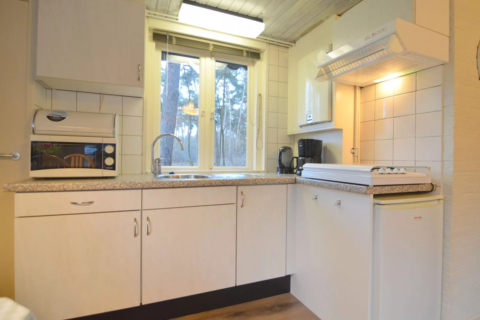 Bungalow 27-Kitchen