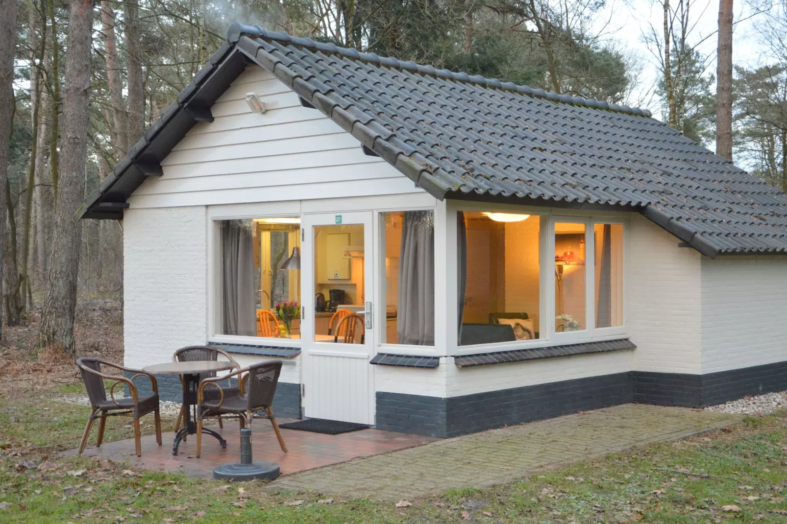 Bungalow 27-Terrace balcony