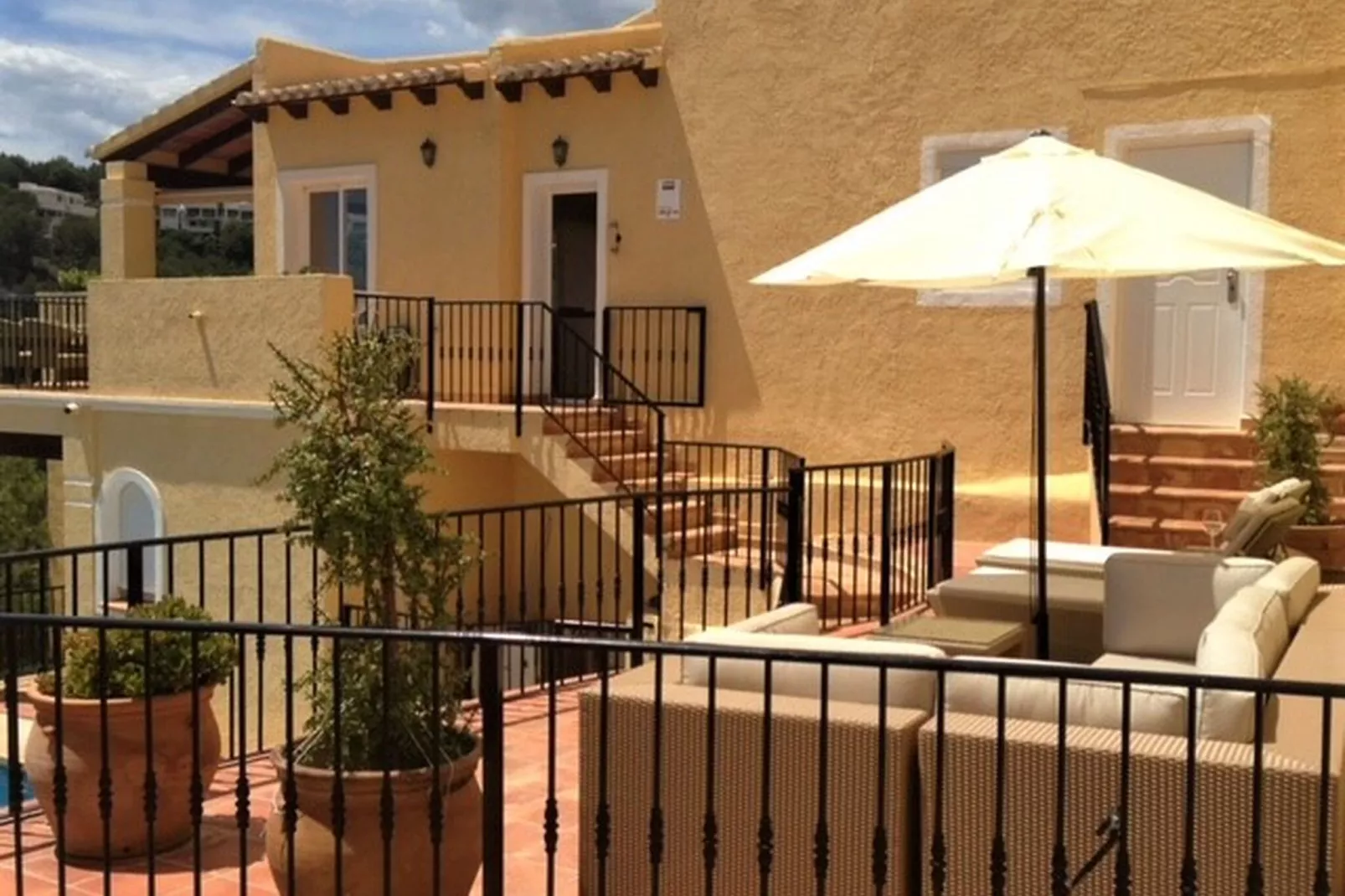 Villa Bouganvilla-Gärten Sommer
